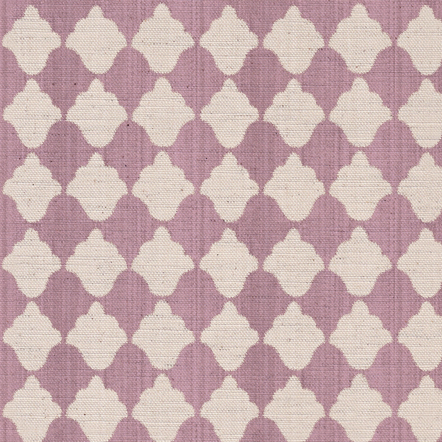 CW: Lilac on white | BASE: Natural Luxury Linen | HERO