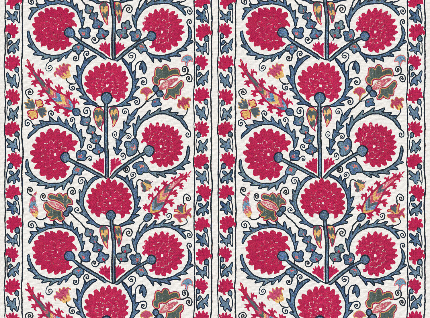 CW: Red blue and green | BASE: Luxury Linen