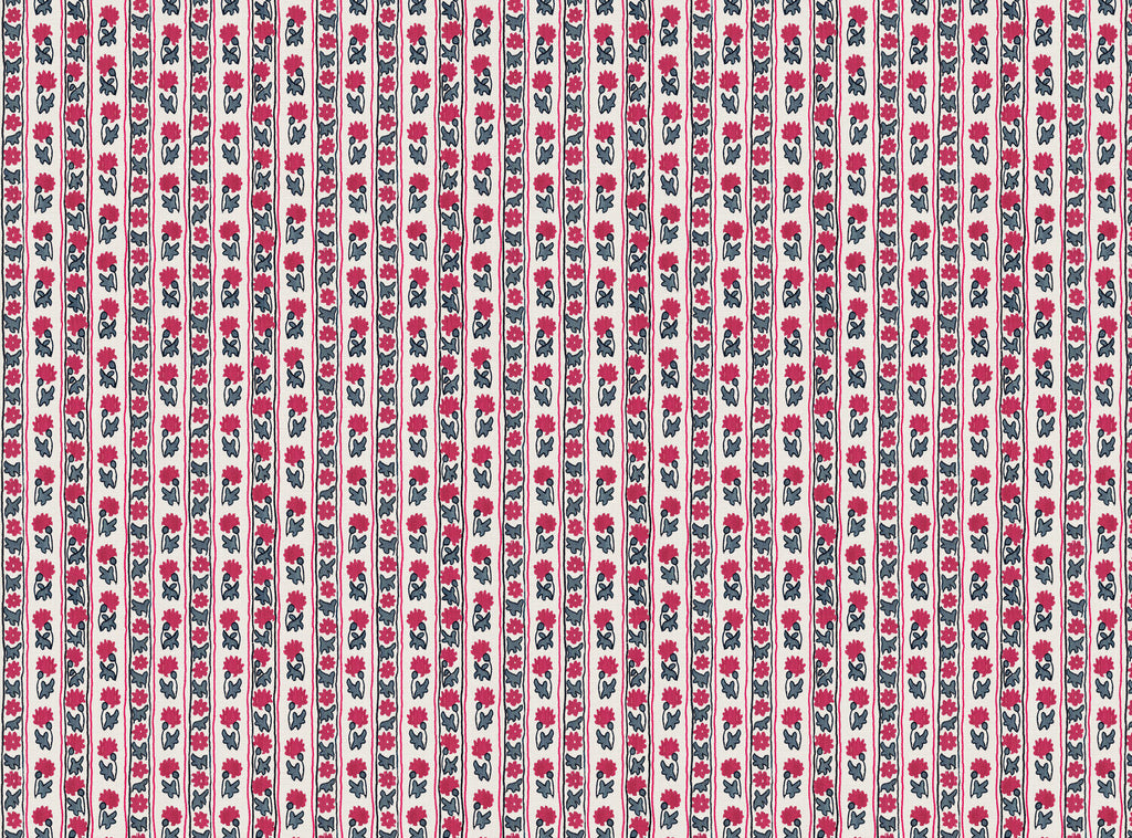 CW: Warm red and grey blue | BASE: Luxury Linen