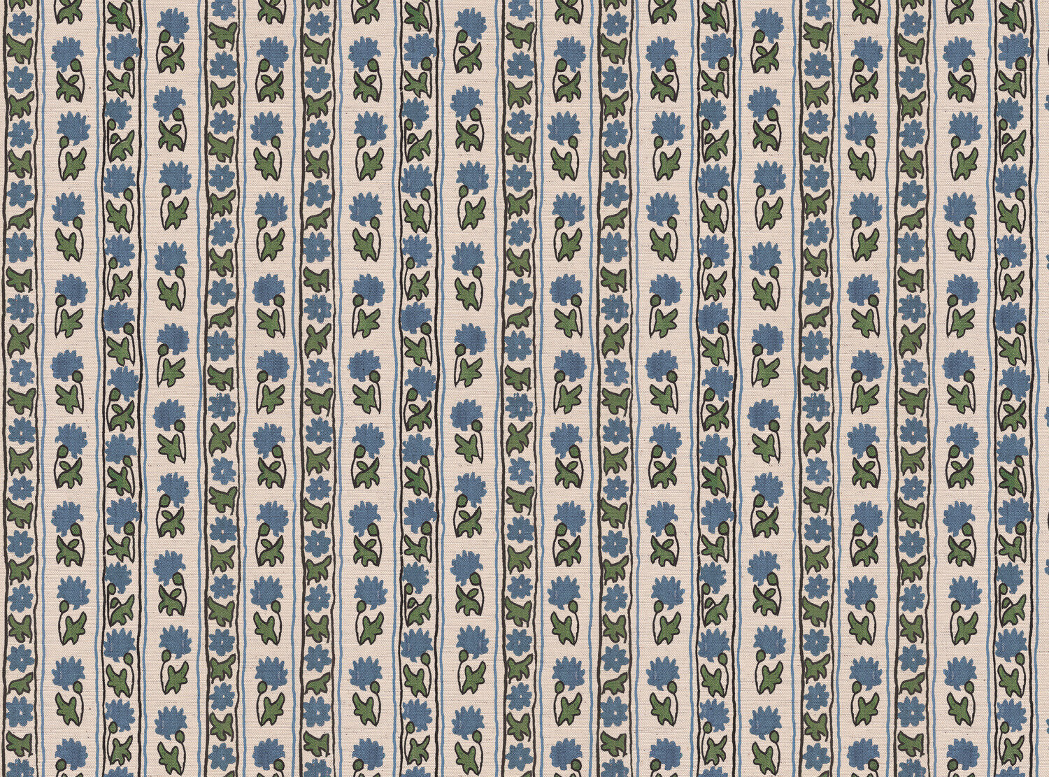 CW: Soft blue and green | BASE: Natural Luxury Linen