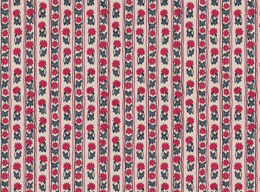 CW: Warm red and grey blue | BASE: Natural Luxury Linen