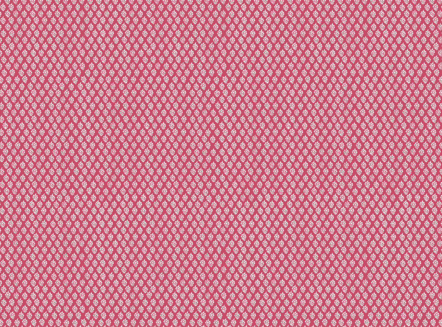 CW: Pinky red | BASE: Luxury Linen