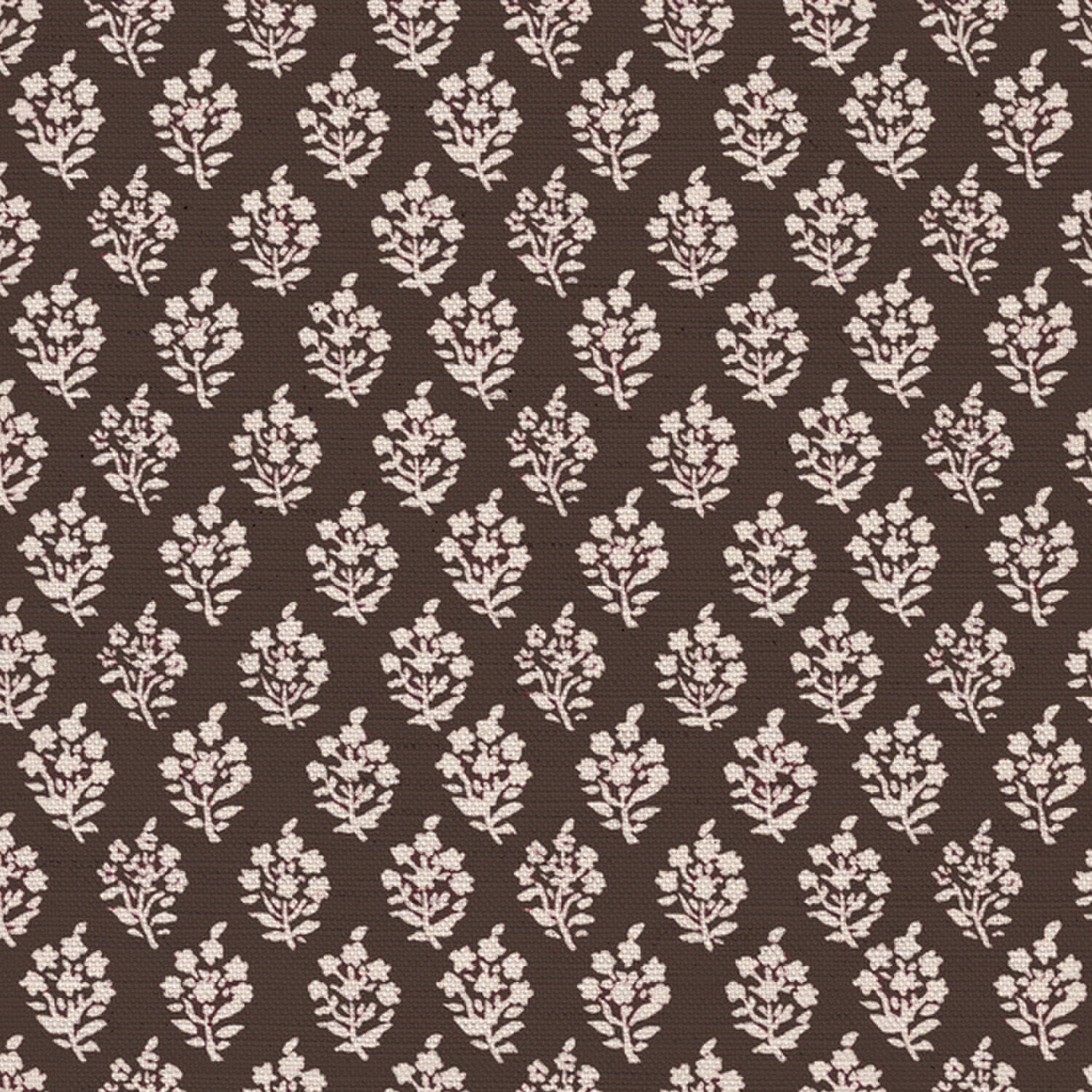 CW: Dark chocolate | BASE: Natural Luxury Linen | HERO