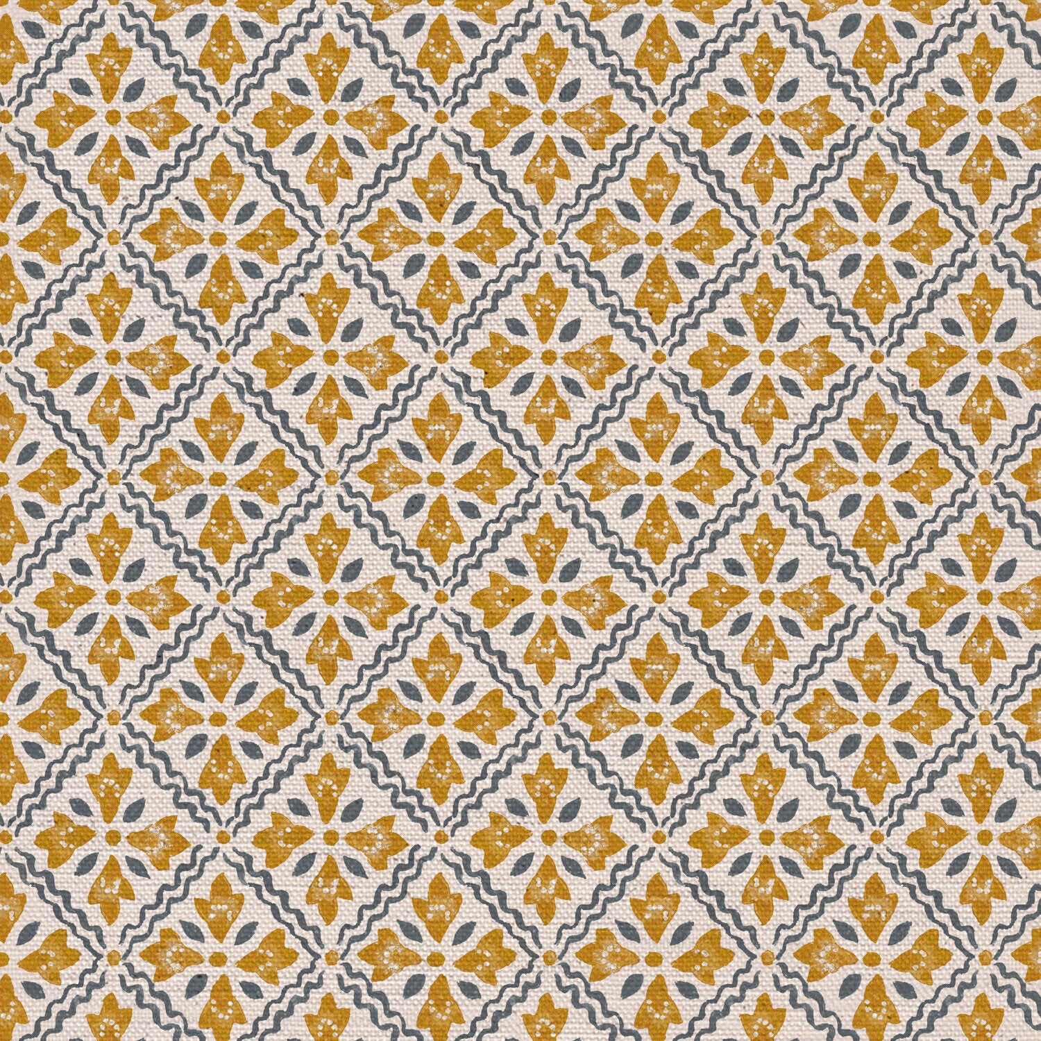 CW: Gold and grey blue | BASE: Natural Luxury Linen | HERO