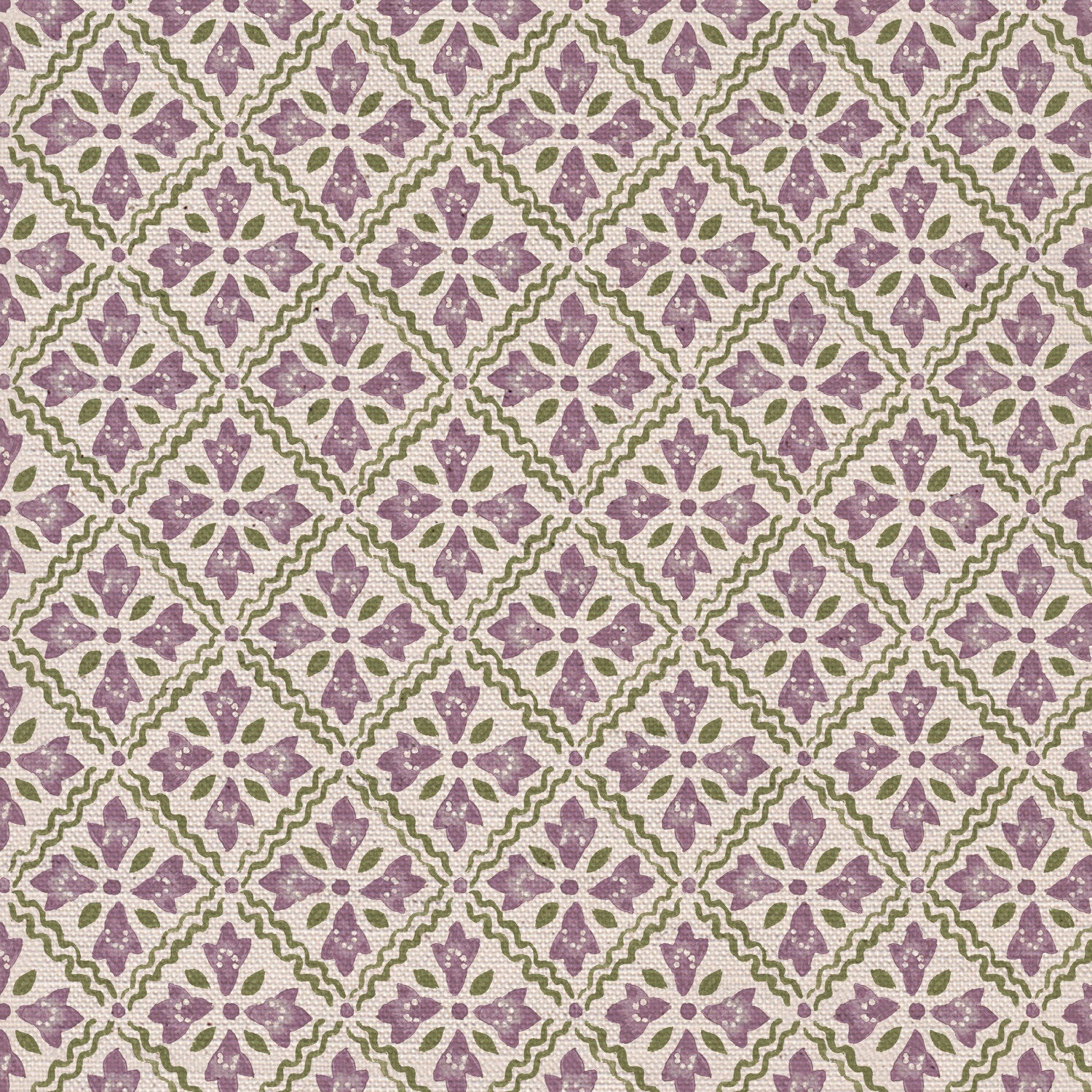 CW: Lilac and green | BASE: Natural Luxury Linen | HERO