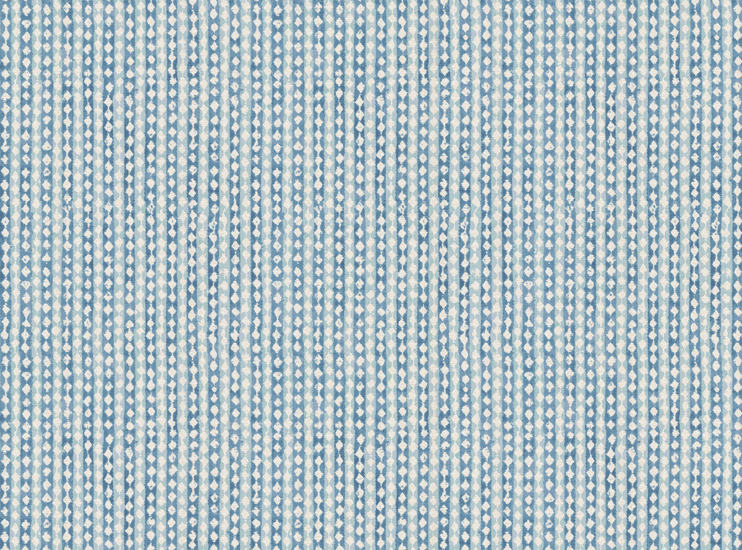 CW: Mid blue | BASE: Luxury Linen