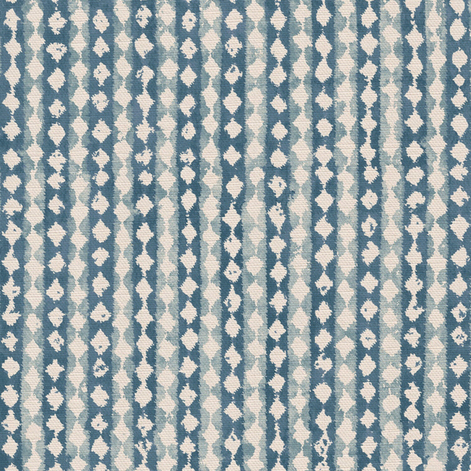 CW: Pretty grey blue | BASE: Luxury Linen | HERO