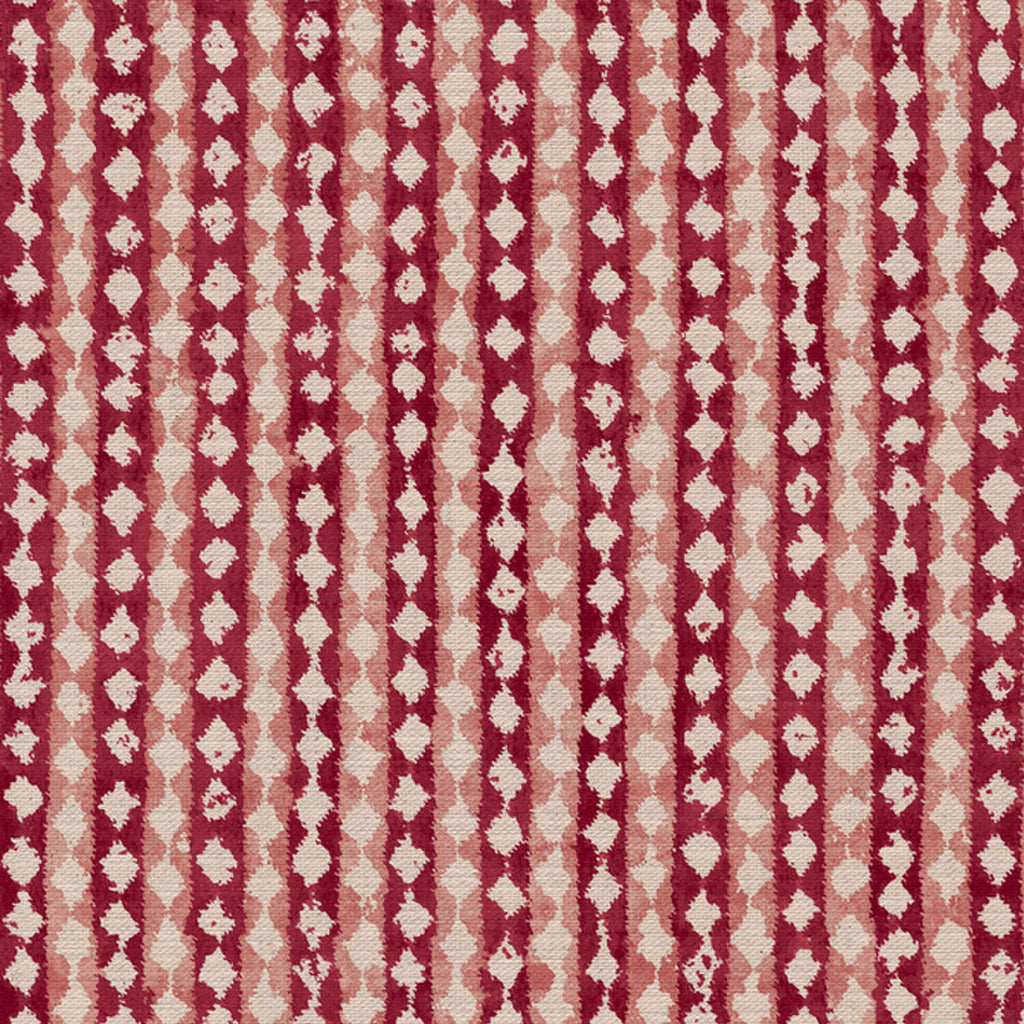 CW: Warm red | BASE: Mercia Linen | HERO