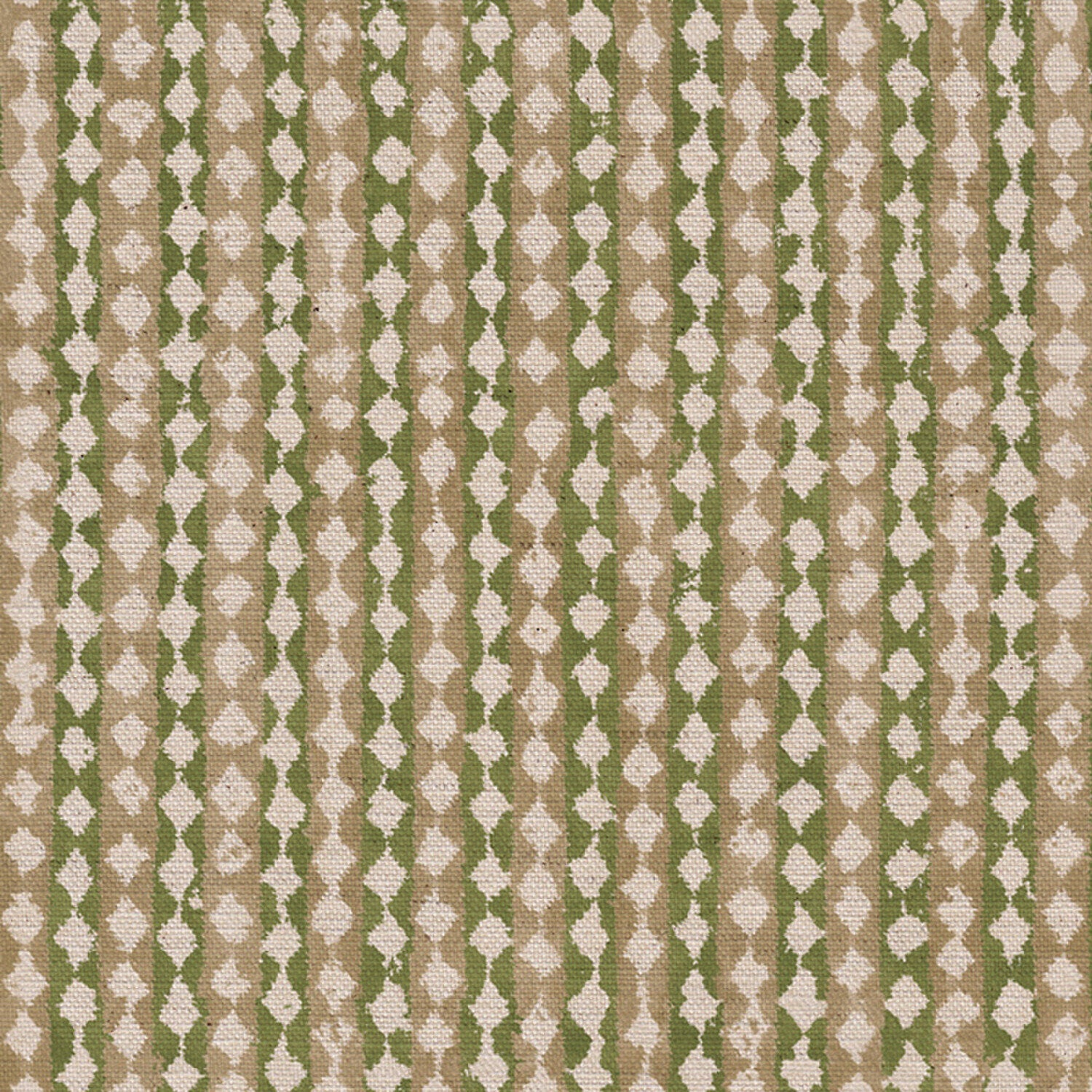 CW: Neutral and vintage green | BASE: Natural Luxury Linen | HERO
