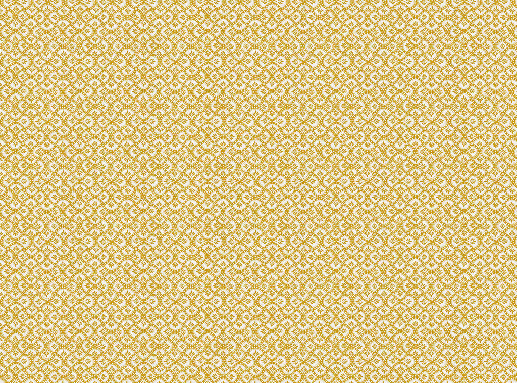 CW: Yellow gold | BASE: Luxury Linen