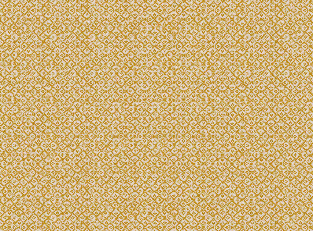 CW: Yellow gold | BASE: Mercia Linen