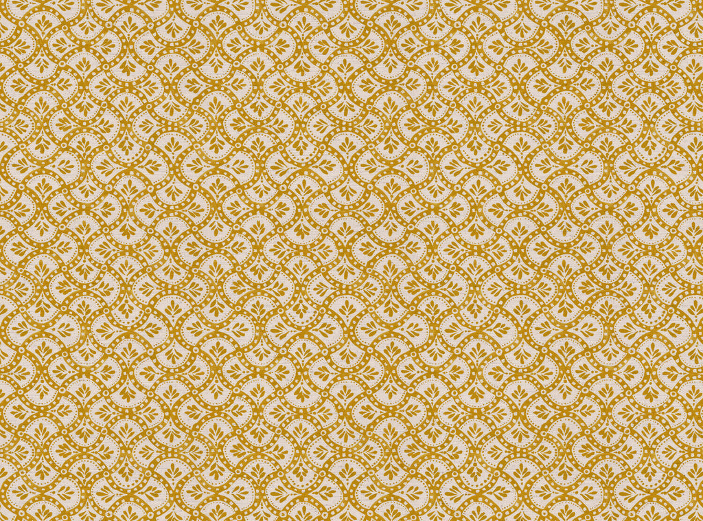 CW: Yellow gold | BASE: Natural Luxury Linen