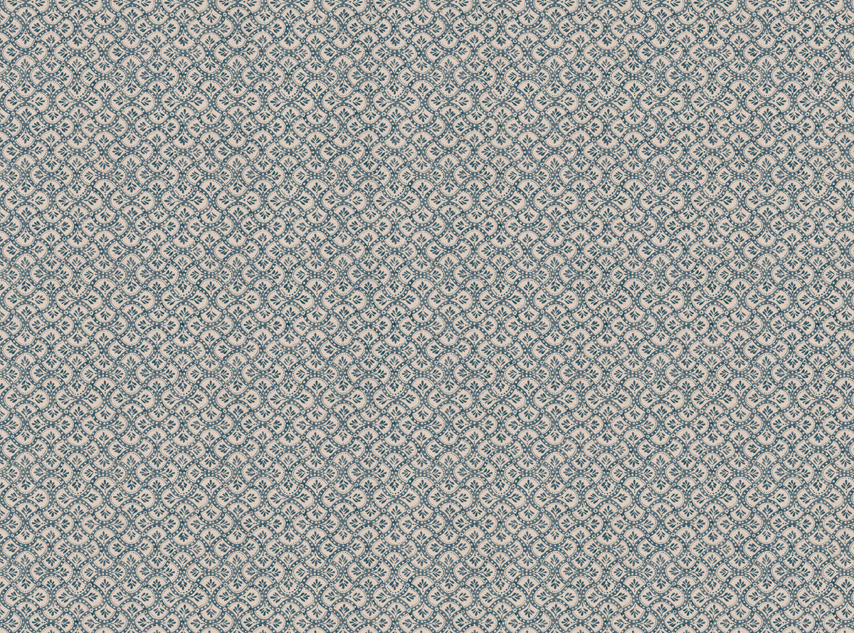 CW: Grey blue lighter ground | BASE: Natural Luxury Linen