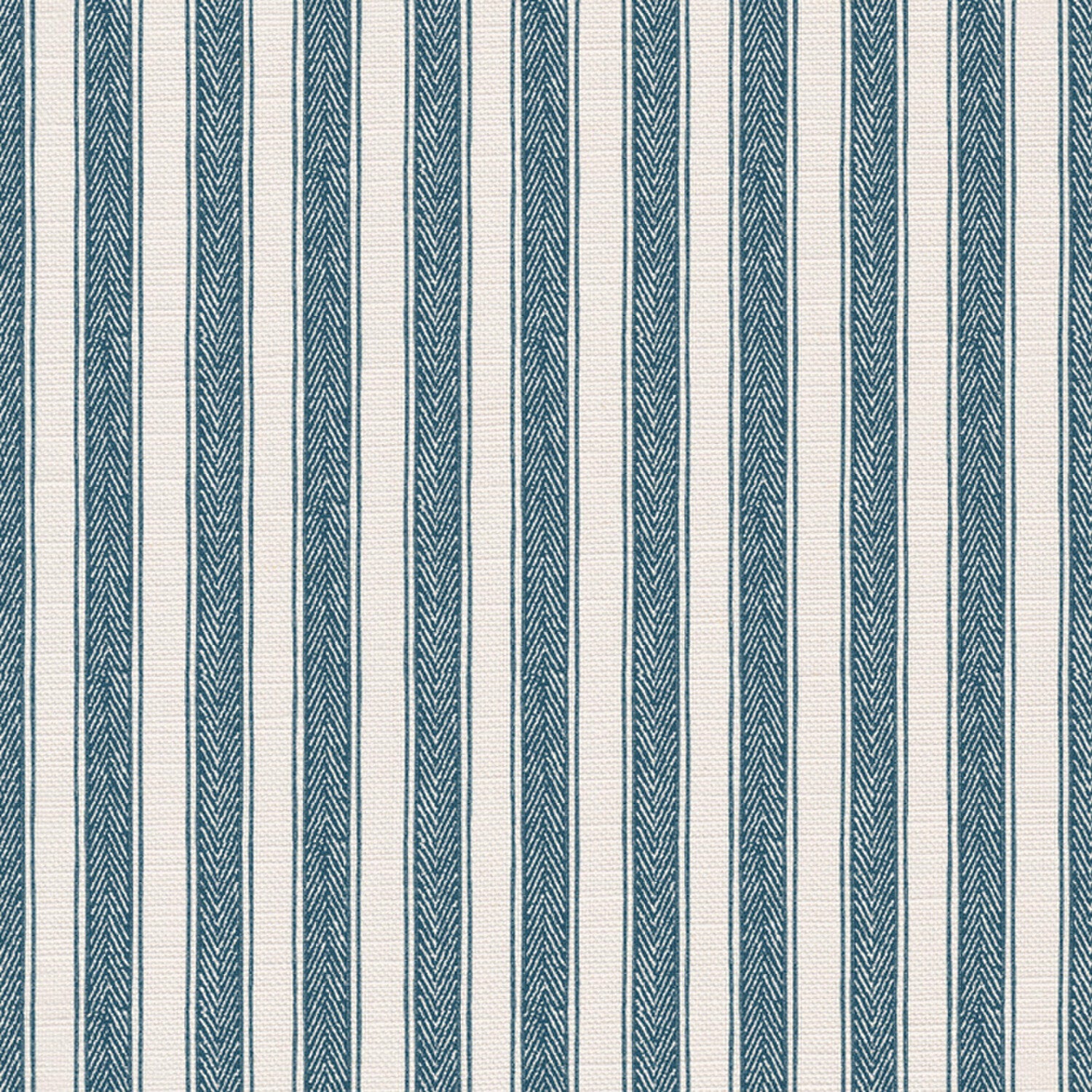 CW: Mid blue | BASE: Luxury Linen | HERO