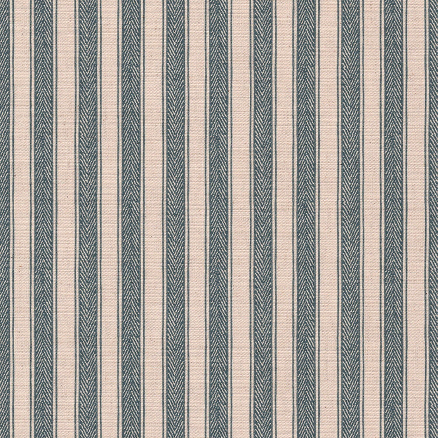 CW: Grey blue | BASE: Mercia Linen | HERO